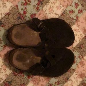 Birkenstock’s Brown Suede Clogs